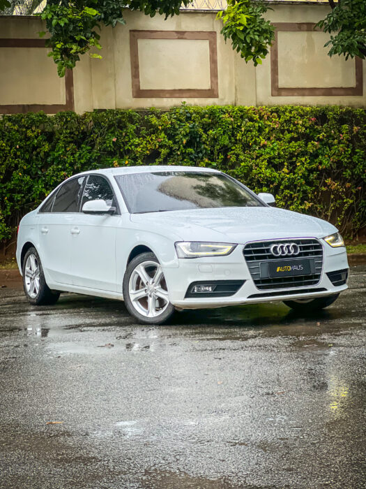 AUDI A4 2015 completo