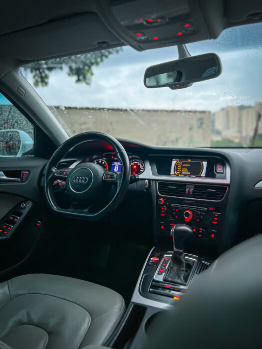 AUDI A4 2015 completo