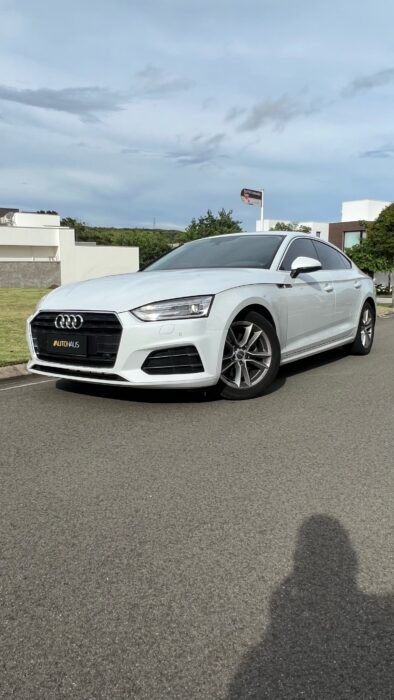 AUDI A5 SPORTBACK 2019 completo