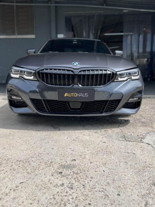 BMW 320i 2021 completo