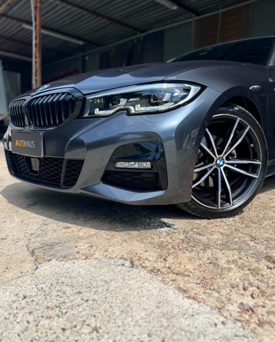 BMW 320i 2021 completo