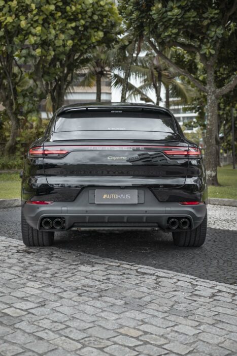 PORSCHE CAYENNE 2023 completo