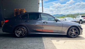 BMW 320i 2021 completo