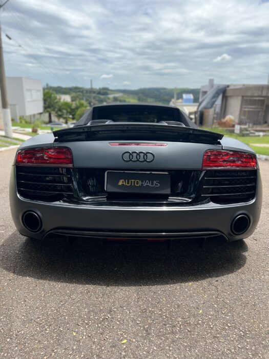 AUDI R8 2015 completo