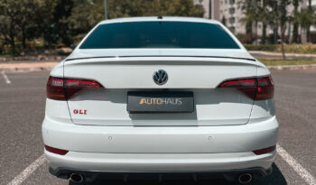 VOLKSWAGEN JETTA 2019 completo