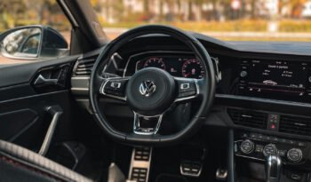 VOLKSWAGEN JETTA 2019 completo