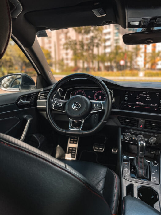 VOLKSWAGEN JETTA 2019 completo