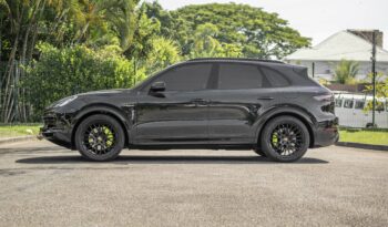 PORSCHE CAYENNE 2021 completo