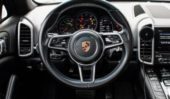 PORSCHE CAYENNE 2017 completo