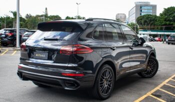 PORSCHE CAYENNE 2017 completo