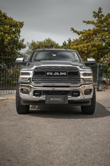 RAM 2500 2019 completo