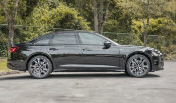 AUDI A6 2021 completo