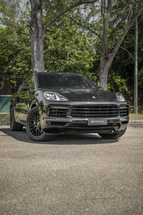 PORSCHE CAYENNE 2021 completo