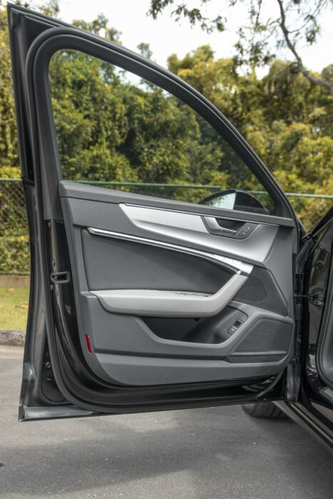 AUDI A6 2021 completo