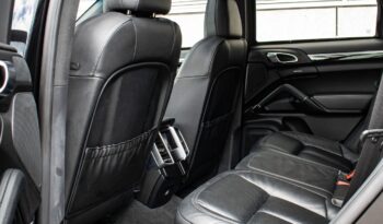 PORSCHE CAYENNE 2017 completo
