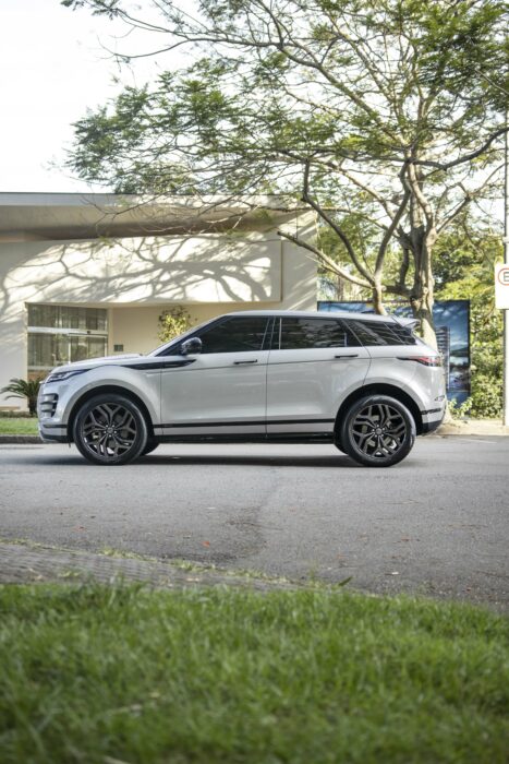 LAND ROVER EVOQUE 2020 completo