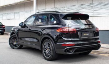 PORSCHE CAYENNE 2017 completo
