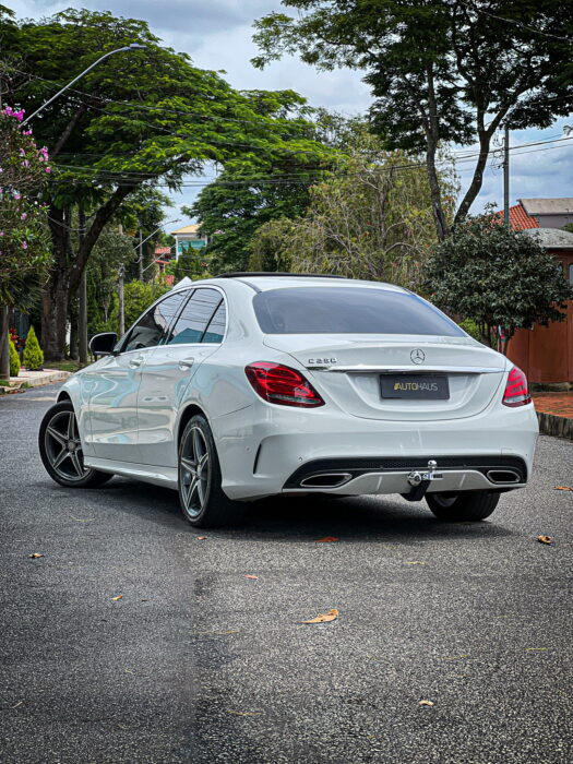 MERCEDES-BENZ C250 2015 completo