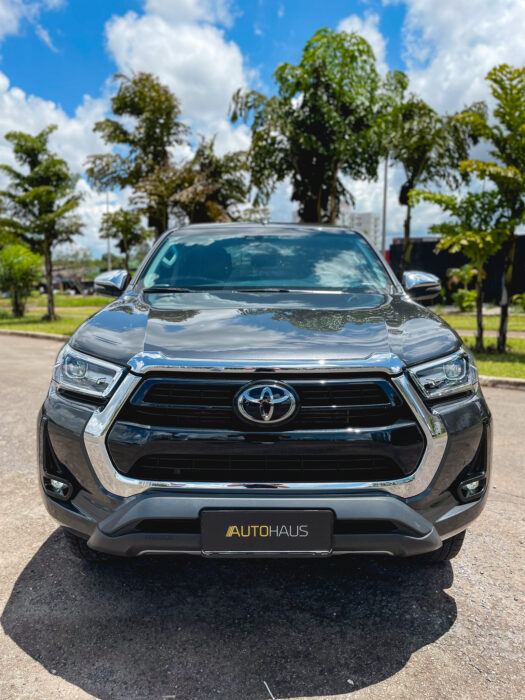 TOYOTA HILUX 2021 completo