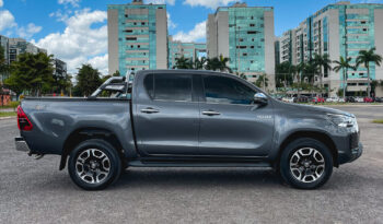 TOYOTA HILUX 2021 completo