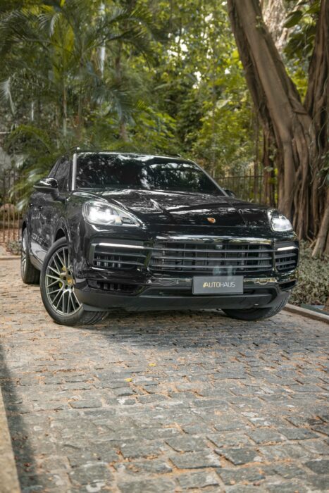 PORSCHE CAYENNE 2022 completo