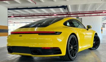 PORSCHE 911 2021 completo