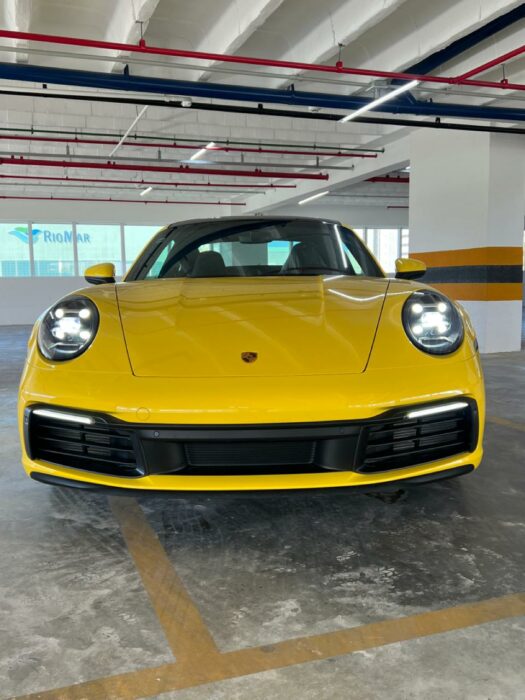 PORSCHE 911 2021 completo