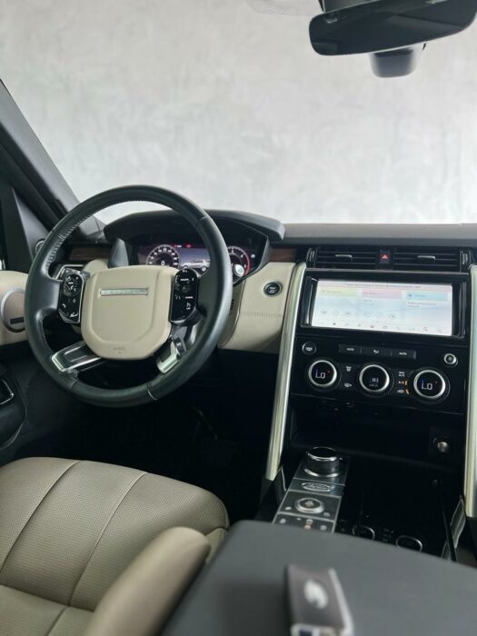 LAND ROVER DISCOVERY 2020 completo