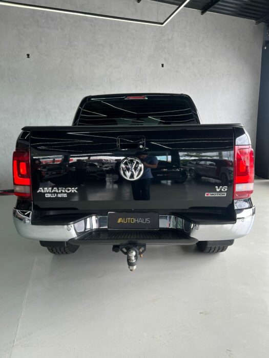 VOLKSWAGEN AMAROK 2021 completo