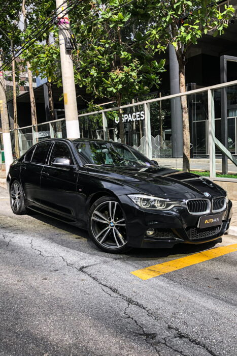 BMW 328i 2017 completo