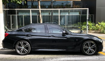 BMW 328i 2017 completo
