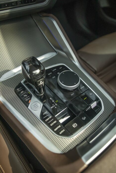 BMW X6 2020 completo