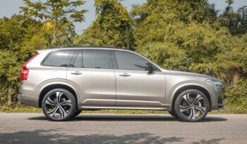 VOLVO XC90 2022 completo