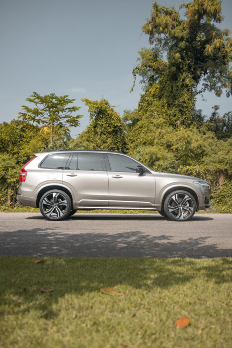 VOLVO XC90 2022 completo