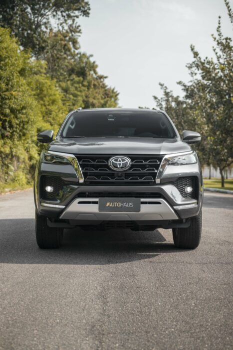TOYOTA HILUX SW4 2022 completo