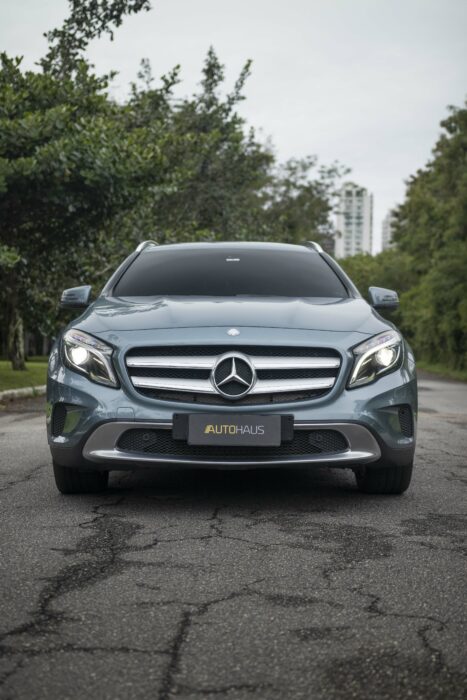 MERCEDES-BENZ GLA 200 2015 completo