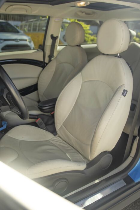 MINI COOPER 2011 completo