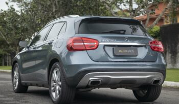 MERCEDES-BENZ GLA 200 2015 completo