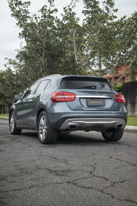 MERCEDES-BENZ GLA 200 2015 completo