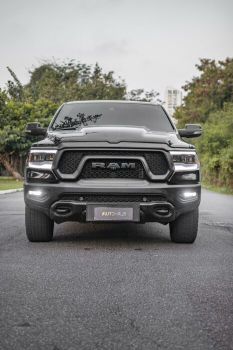 RAM 1500 2022 completo