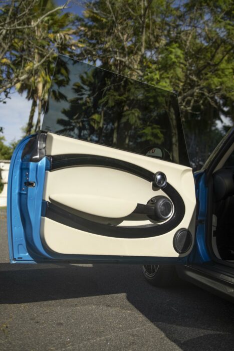 MINI COOPER 2011 completo