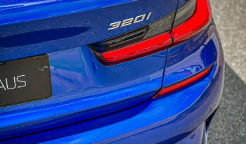 BMW 320 i 2021 completo