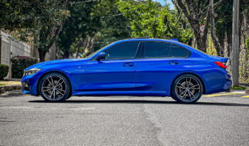 BMW 320 i 2021 completo