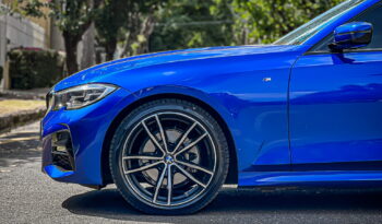 BMW 320 i 2021 completo