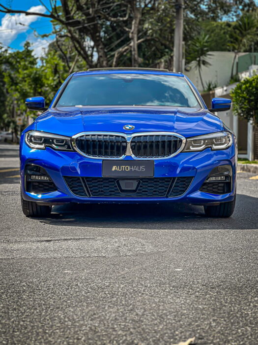 BMW 320 i 2021 completo