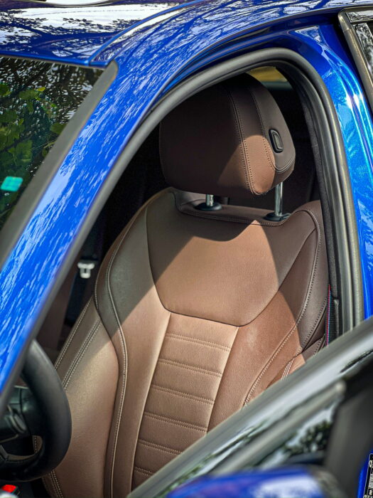 BMW 320 i 2021 completo