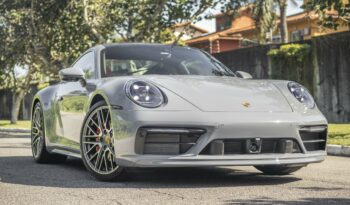 PORSCHE 911 2023 completo