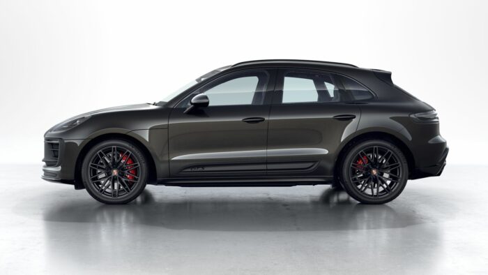 PORSCHE MACAN 2023 completo