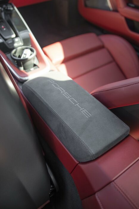 PORSCHE 911 2023 completo