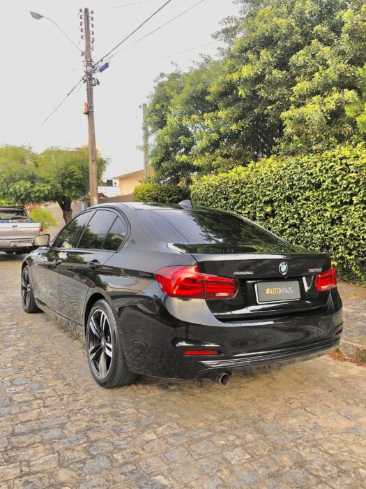 BMW 320i 2018 completo